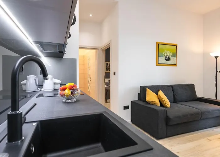 Alpe Mar * Ρόβινι